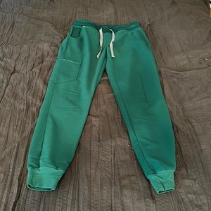 Figs XS Hunter green joggers